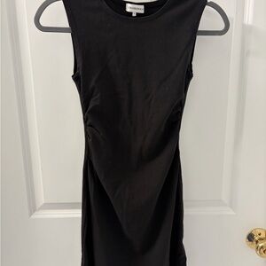 WeWoreWhat Black Sleeveless Midi Dress with Side Ruching